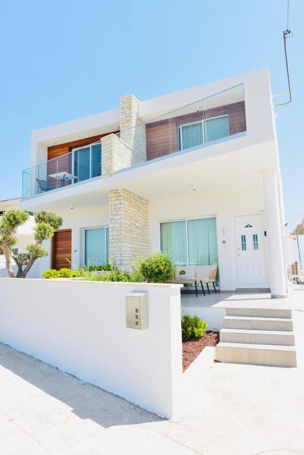 Melanos Residence 2 Bdrm Townhouse With Private Pool Χλώρακα Εξωτερικό φωτογραφία