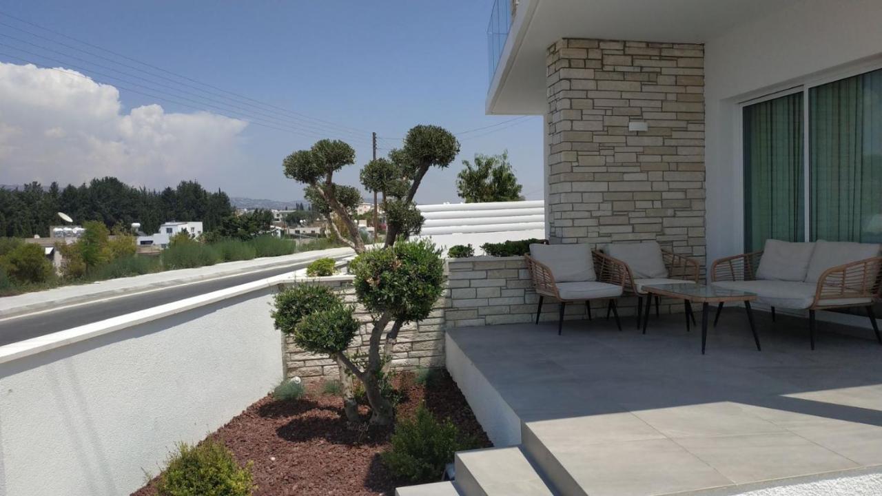 Melanos Residence 2 Bdrm Townhouse With Private Pool Χλώρακα Εξωτερικό φωτογραφία