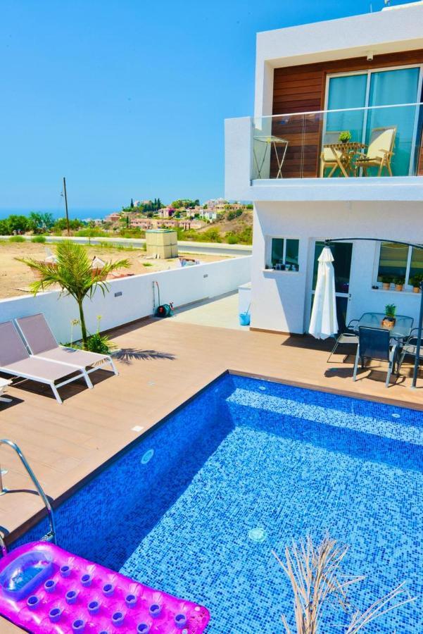 Melanos Residence 2 Bdrm Townhouse With Private Pool Χλώρακα Εξωτερικό φωτογραφία