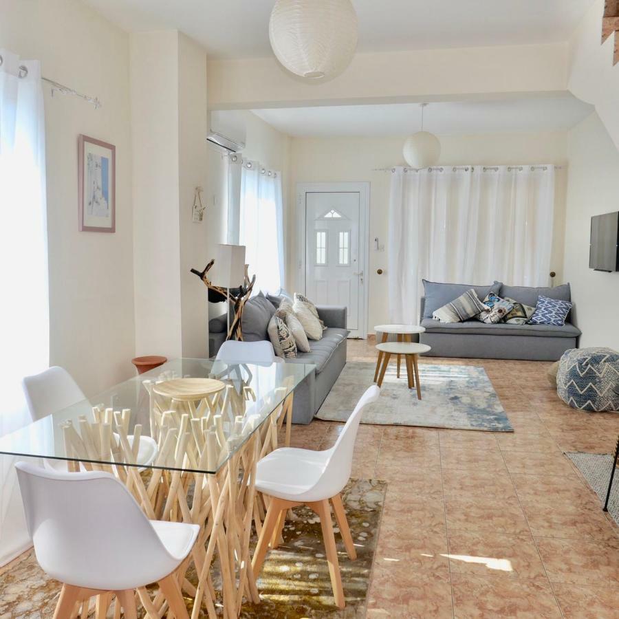 Melanos Residence 2 Bdrm Townhouse With Private Pool Χλώρακα Εξωτερικό φωτογραφία